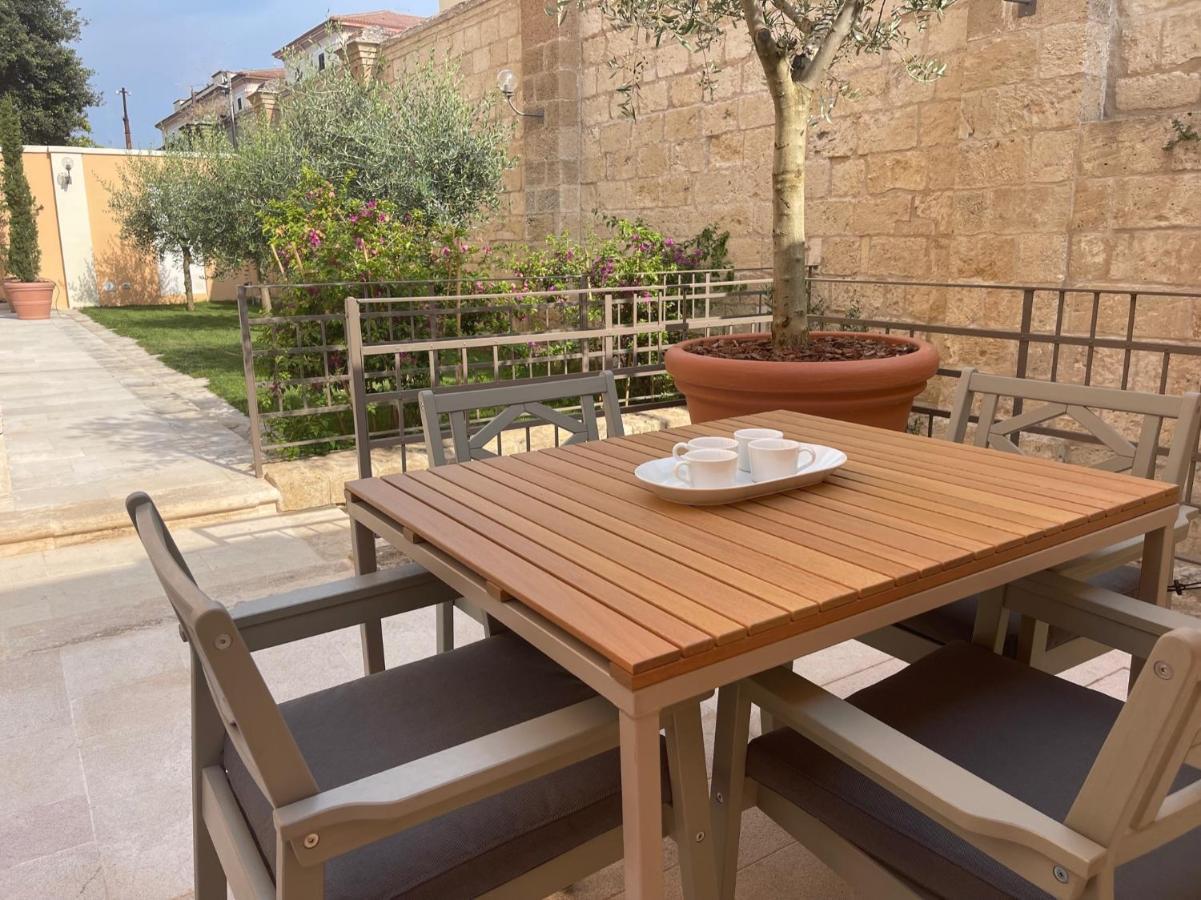 Palazzo Pitagora Ξενοδοχείο Ταράντο Εξωτερικό φωτογραφία