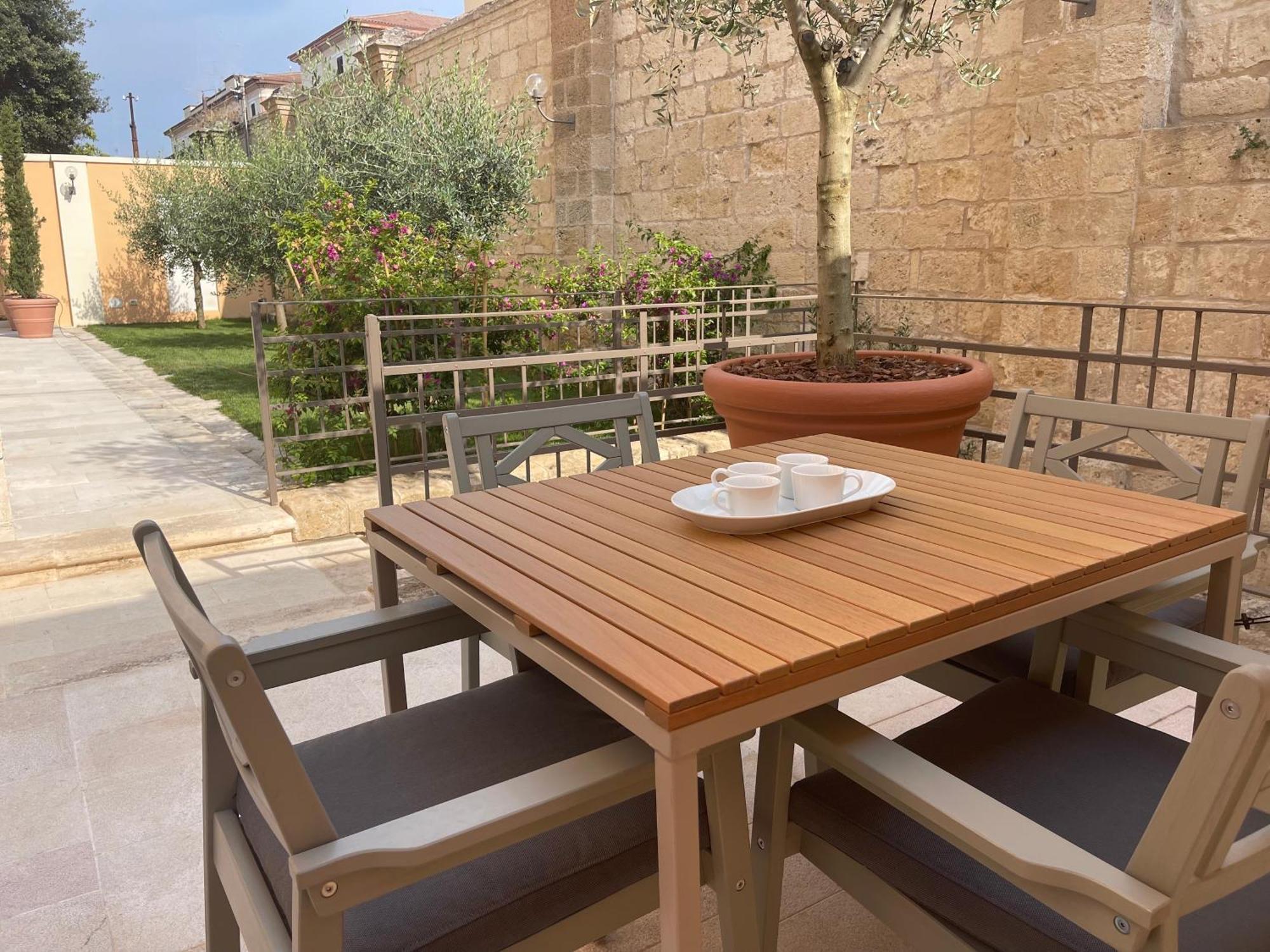 Palazzo Pitagora Ξενοδοχείο Ταράντο Εξωτερικό φωτογραφία